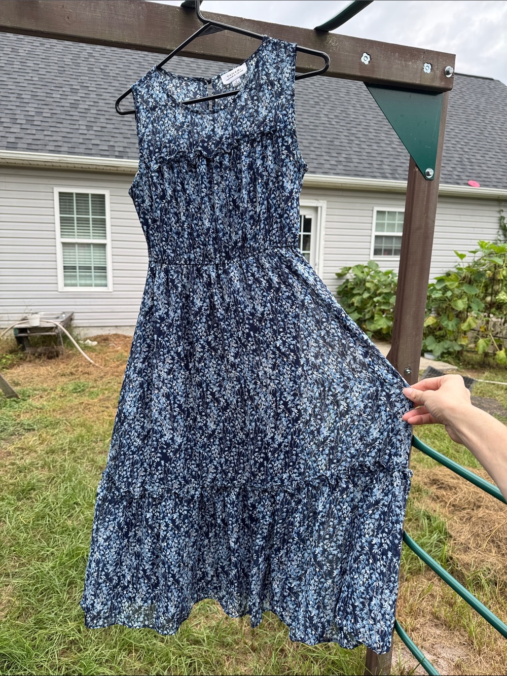 Tahari Blue Floral Tiered Sleeveless Midi Dress